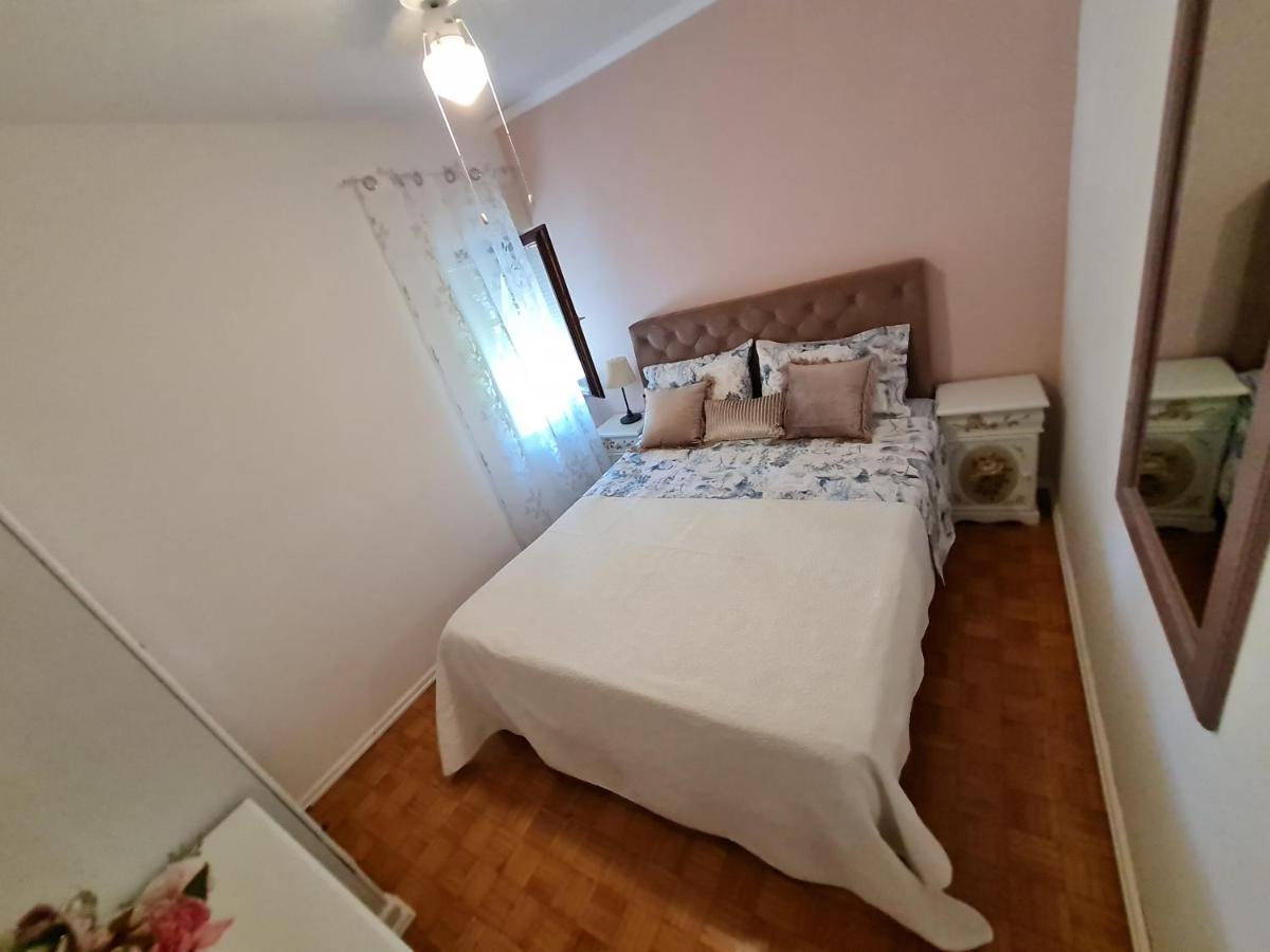 Apartment Bellina Split Exteriör bild